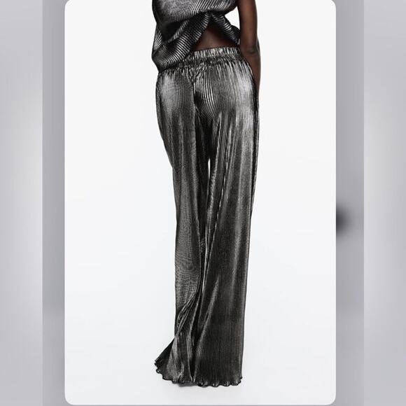 Zara PLEATED FOIL PANTS Size Medium - Picture 6 of 13